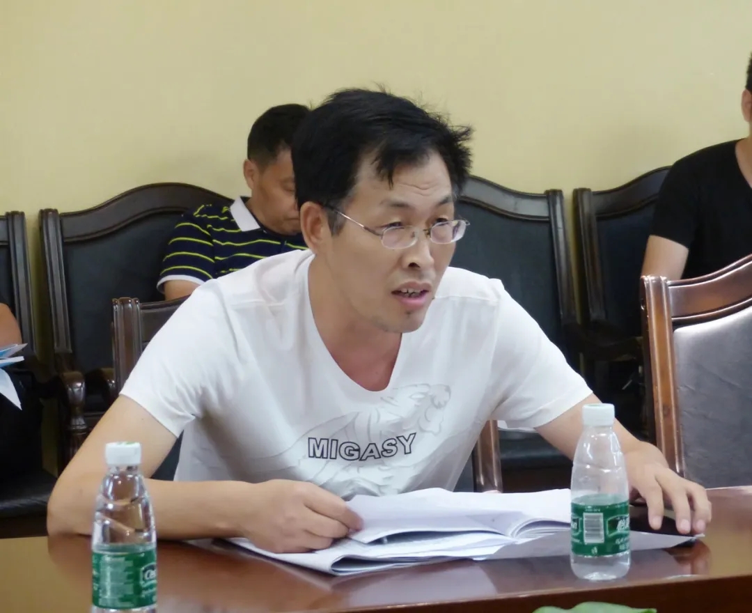 监利中学召开上学期第一次教学工作会议