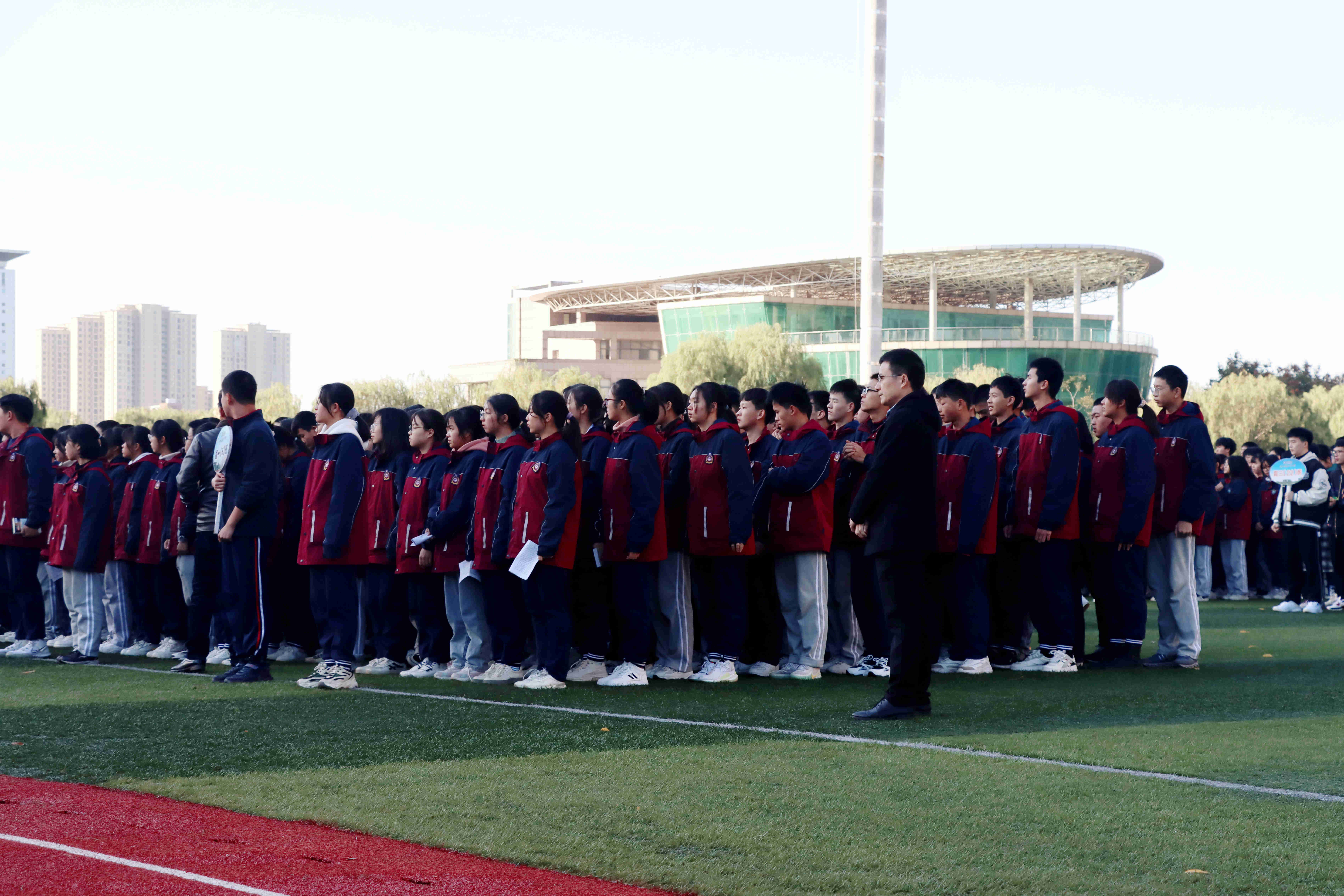 监利中学举行第十四届运动会暨高三年级跑操比赛颁奖仪式