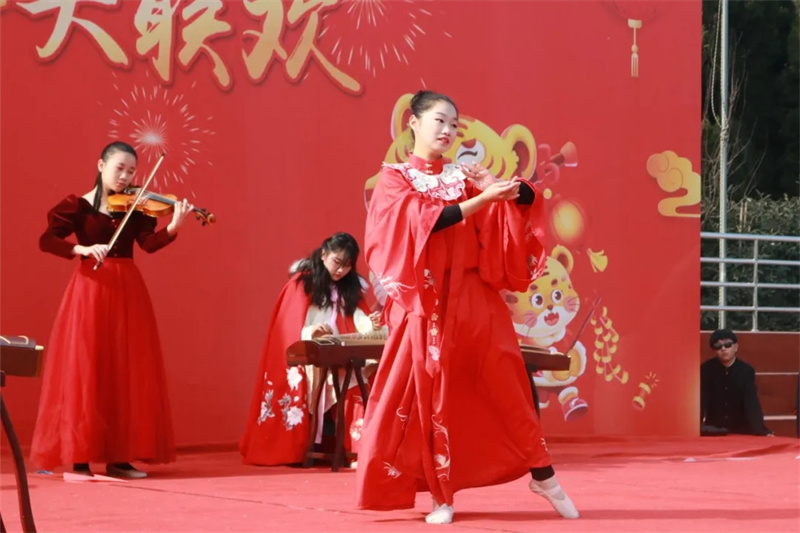 淮外第22届英语节汇演暨跨年大联欢