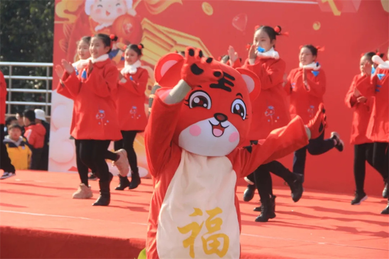 淮外第22届英语节汇演暨跨年大联欢