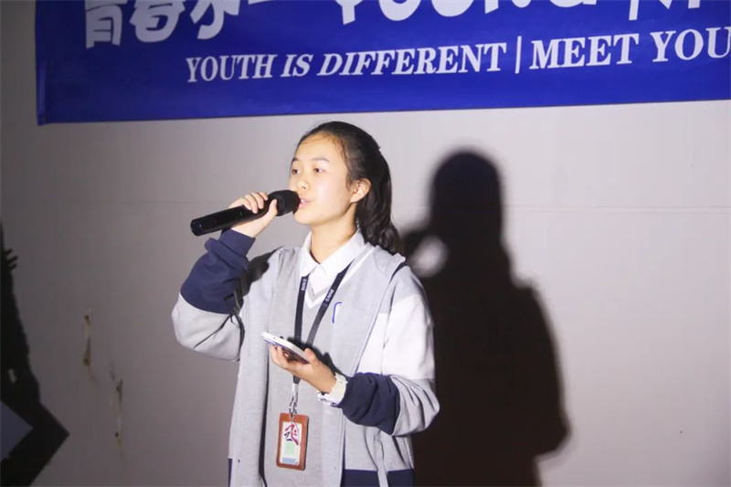 13-22102P95527.jpg