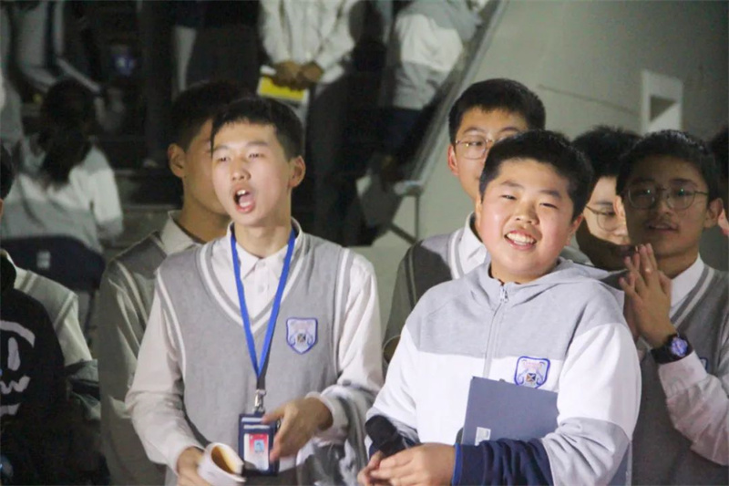 13-22102P95529.jpg