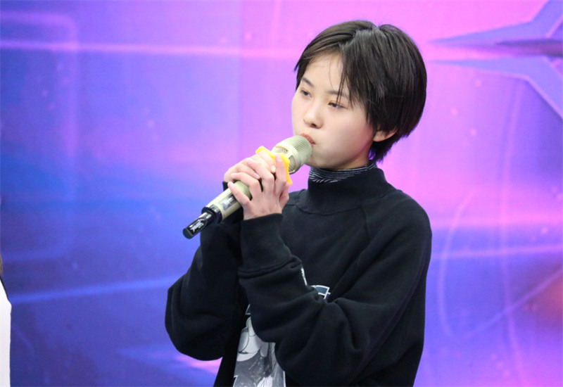 淮外举行第23届英语节之英文歌曲大赛