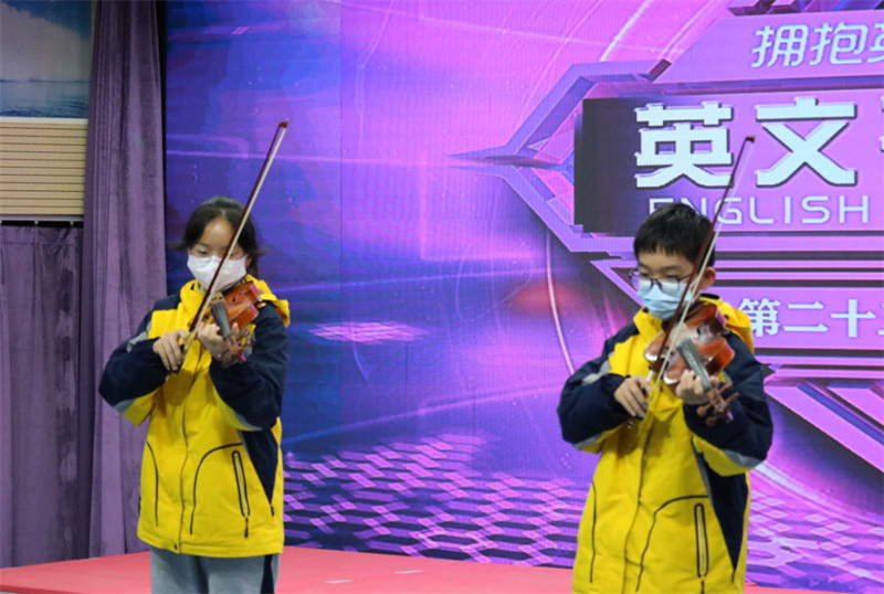 淮外举行第23届英语节之英文歌曲大赛