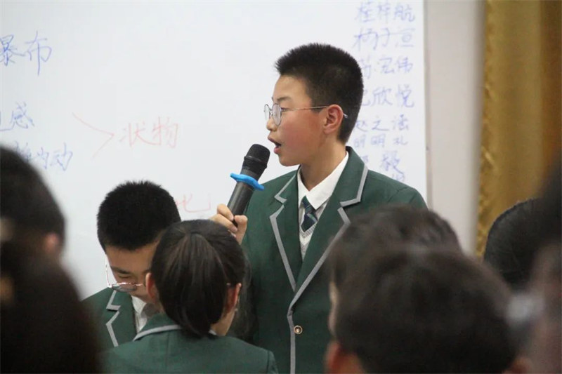 淮外举行“大概念大单元”课堂观摩活动