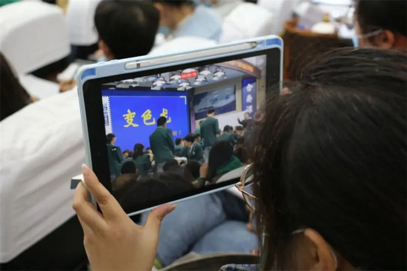 淮外邀请省内外名师助力公开教学活动
