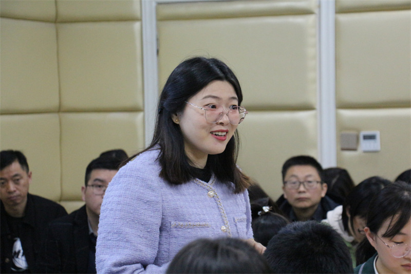 淮外邀请省内外名师助力公开教学活动