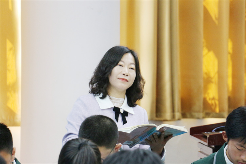 淮外邀请省内外名师助力公开教学活动