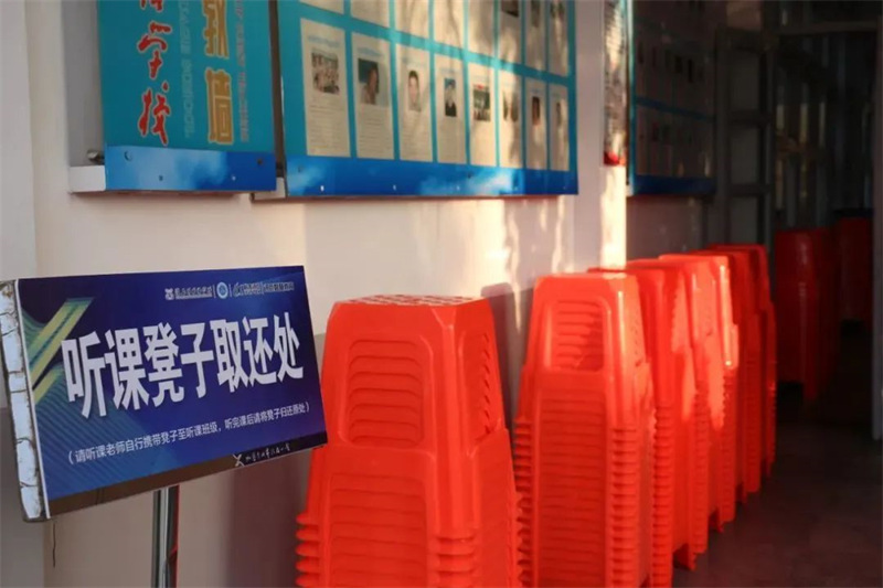 淮外邀请省内外名师助力公开教学活动