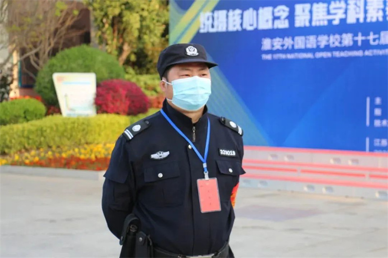 淮外邀请省内外名师助力公开教学活动