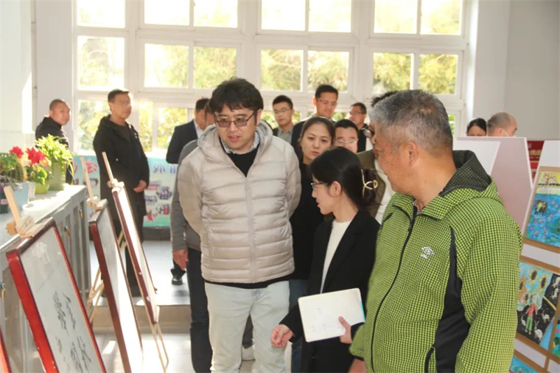 东莞伟时科技有限公司考察团访问淮外
