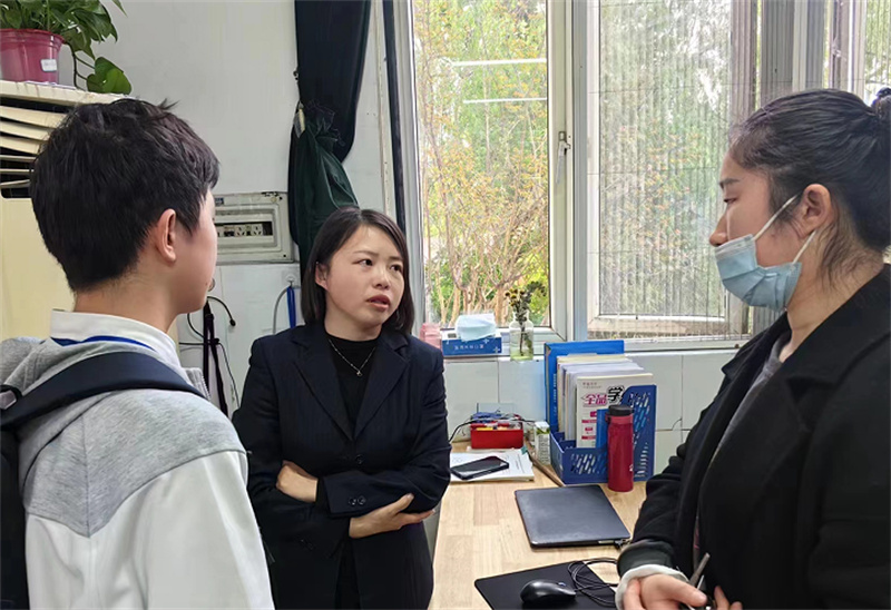 淮外初一:春风正暖育花开,家校同行向未来