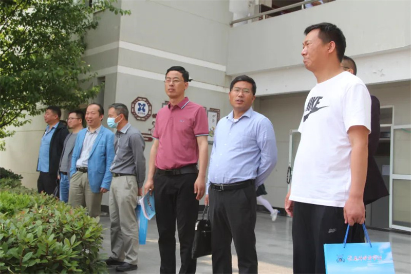 区初中教育第一联盟毕业班工作研讨会在淮外成功举行