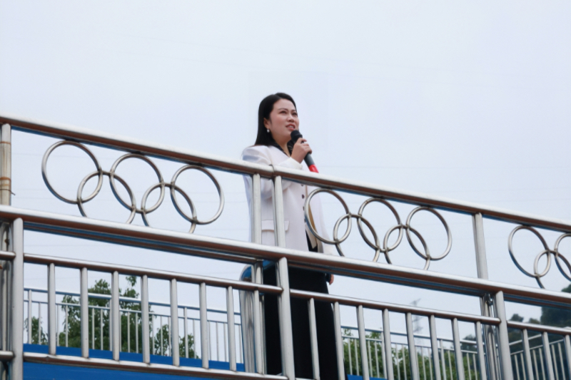 1762160215874992.jpg IMG_1105.JPG